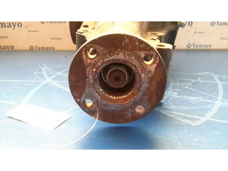 Recambio de diferencial delantero para nissan terrano/terrano.ii (r20) 2.7 turbodiesel referencia OEM IAM 38511623007  