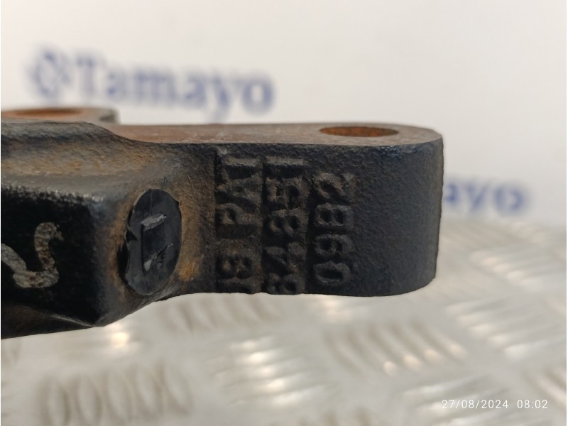 Recambio de mangueta delantera derecha para dodge caliber 2.0 16v crd cat referencia OEM IAM 6485109B2  