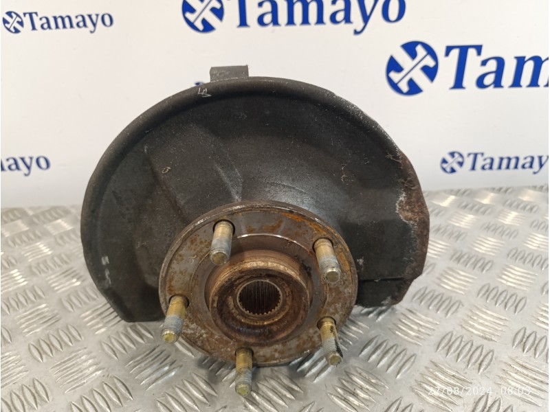 Recambio de mangueta delantera izquierda para dodge caliber 2.0 16v crd cat referencia OEM IAM 6485109B2  