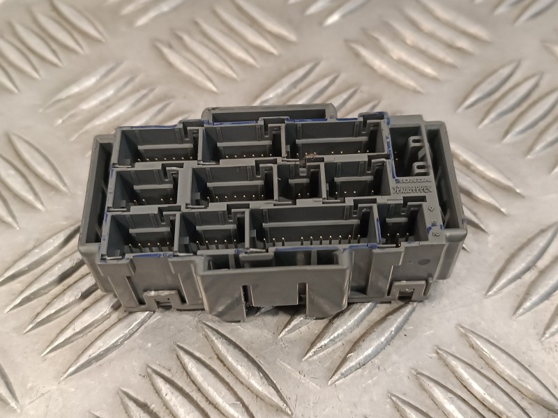 Recambio de caja reles / fusibles para honda civic berlina 5 (fk) 2.2 ctdi referencia OEM IAM SMG0031  