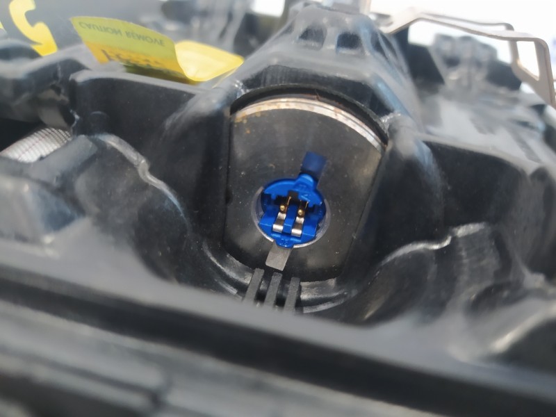 Recambio de airbag delantero izquierdo para renault espace iv (jk0) 1.9 dci diesel referencia OEM IAM 8200071203C  YB628