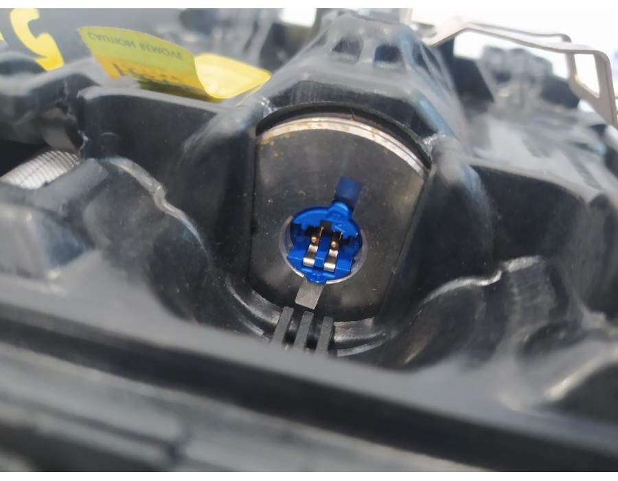 Recambio de airbag delantero izquierdo para renault espace iv (jk0) 1.9 dci diesel referencia OEM IAM 8200071203C  YB628