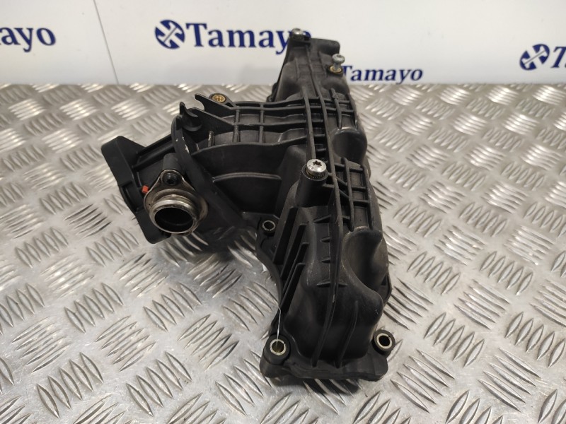 Recambio de colector admision para volkswagen golf vi (5k1) 1.6 tdi dpf referencia OEM IAM 03L129711  03L129711AL