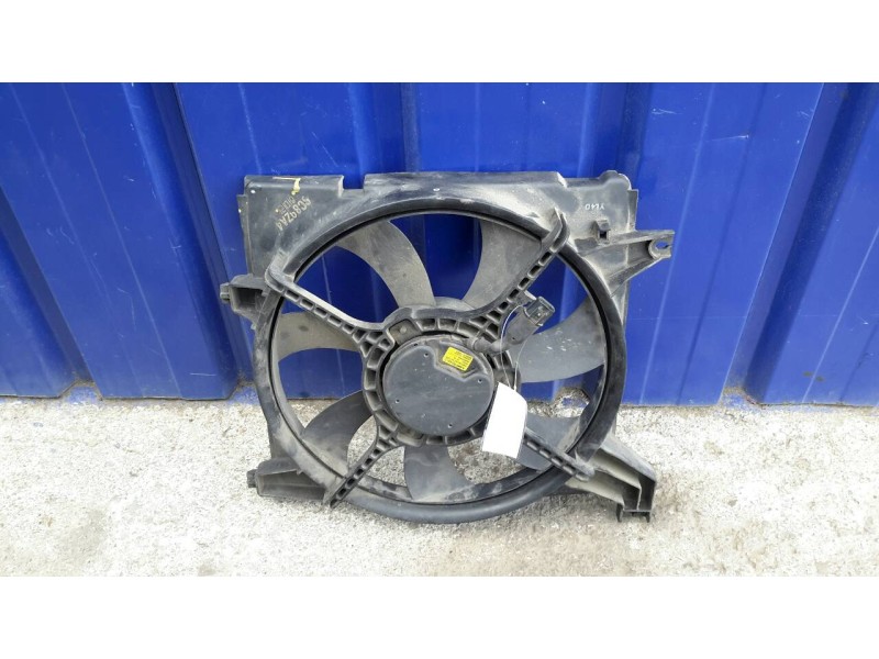 Recambio de electroventilador para hyundai elantra (xd) 2.0 crdi cat referencia OEM IAM 253862D400  