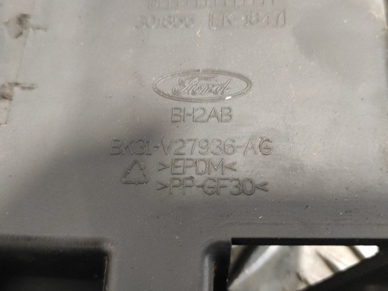 Recambio de tapa exterior combustible para ford transit kastenwagen (ttg) referencia OEM IAM BK31V27936AG  