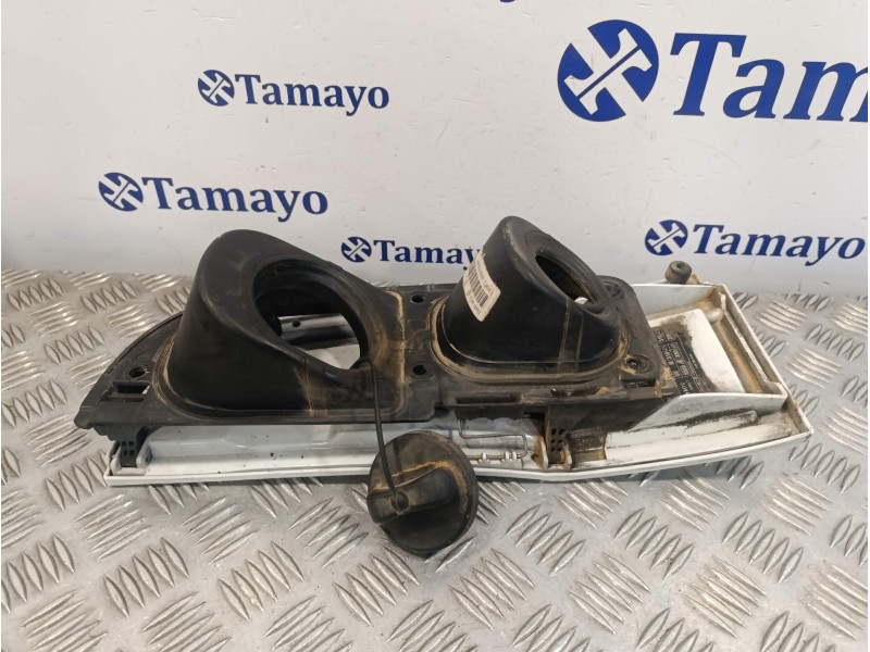 Recambio de tapa exterior combustible para mercedes-benz vito mixto (447) referencia OEM IAM A4477540134  A4477540034