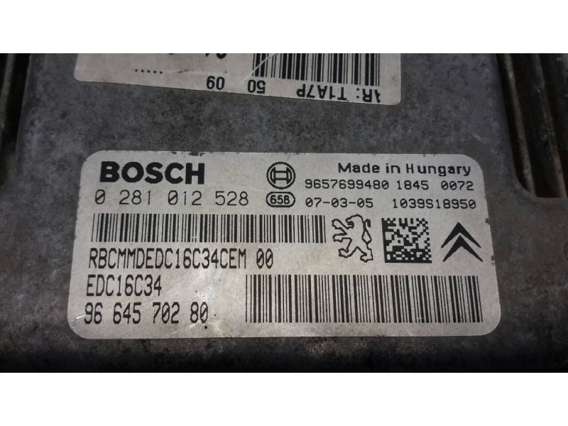 Recambio de centralita motor uce para peugeot 206 berlina 1.4 hdi referencia OEM IAM 0281012528 EDC16C34 9664570280