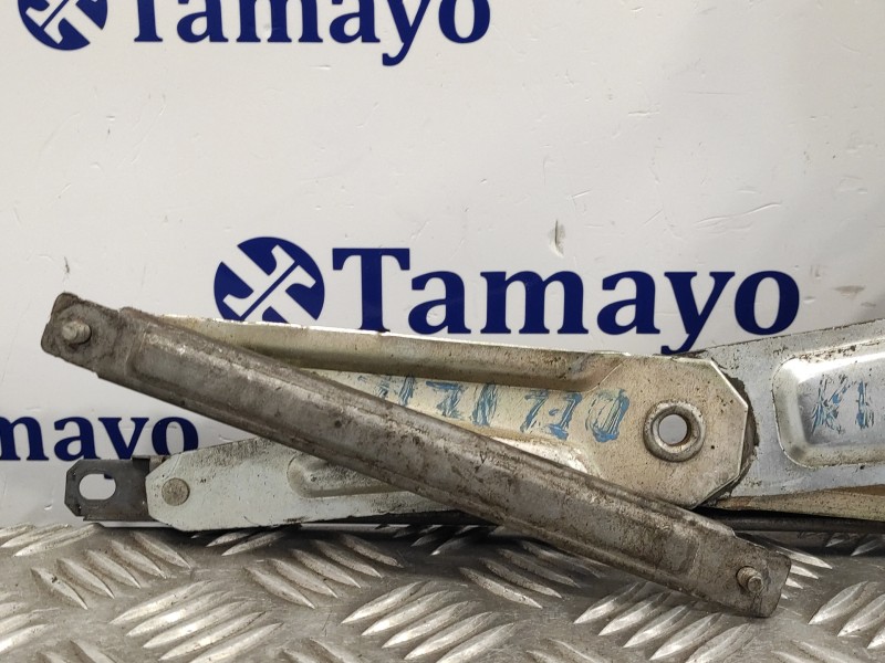 Recambio de elevalunas delantero izquierdo para kia carens 1.8 cat referencia OEM IAM XH504PO  