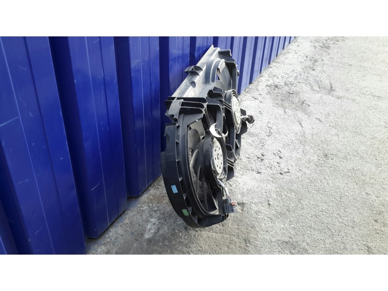 Recambio de electroventilador para chrysler voyager (rg) 2.5 crd cat referencia OEM IAM 868501E  