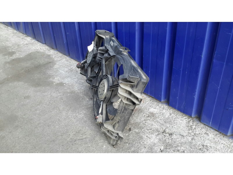 Recambio de electroventilador para chrysler voyager (rg) 2.5 crd cat referencia OEM IAM 868501E  