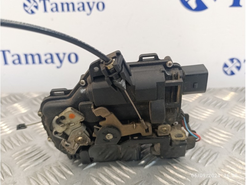 Recambio de cerradura puerta delantera izquierda para volkswagen lupo (6x1/6e1) 1.4 16v referencia OEM IAM   