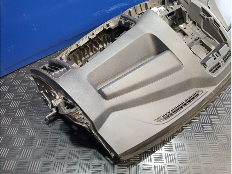 Recambio de salpicadero para ford transit kastenwagen (ttg) referencia OEM IAM   