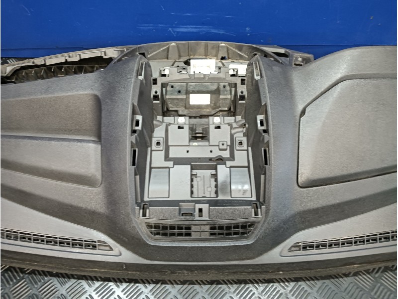 Recambio de salpicadero para ford transit kastenwagen (ttg) referencia OEM IAM   