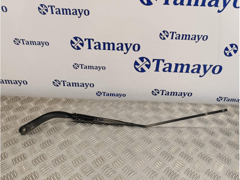 Recambio de brazo limpia delantero derecho para smart forfour eq referencia OEM IAM 288866123R  A4538200244