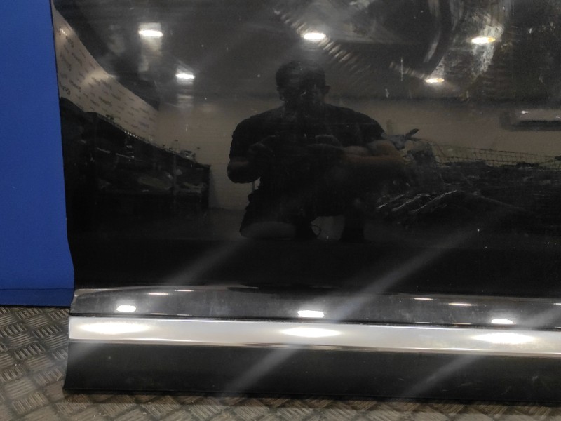 Recambio de puerta delantera derecha para volkswagen touareg (7l6) 2.5 tdi dpf referencia OEM IAM   