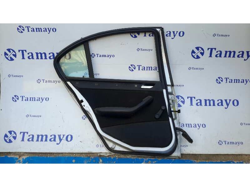 Recambio de puerta trasera izquierda para bmw serie 3 berlina (e46) 2.0 16v diesel cat referencia OEM IAM   