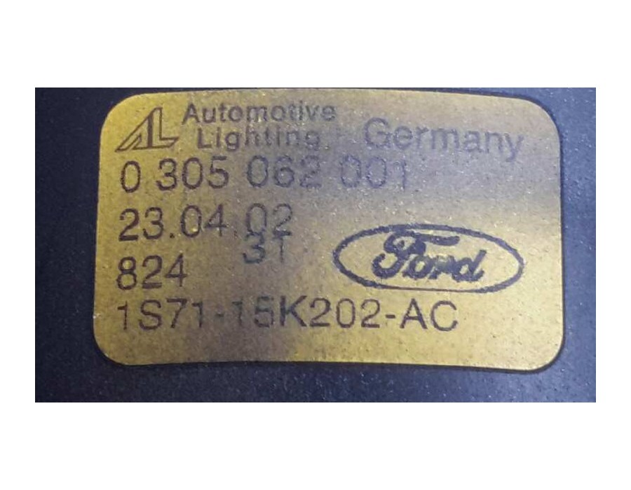 Recambio de faro antiniebla izquierdo para ford mondeo berlina (ge) 2.0 tdci cat referencia OEM IAM 0305062001  