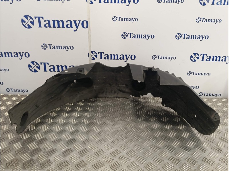 Recambio de plastico paso rueda trasero derecho para smart forfour eq referencia OEM IAM 767481470R  