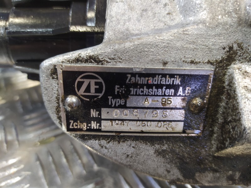 Recambio de caja cambios para bmw serie 3 berlina (e30) 325i referencia OEM IAM 1047060026 1047431052 A95