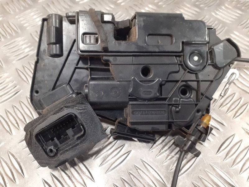 Recambio de cerradura puerta delantera derecha para seat leon (5f1) 1.6 tdi referencia OEM IAM 5K1837016E  