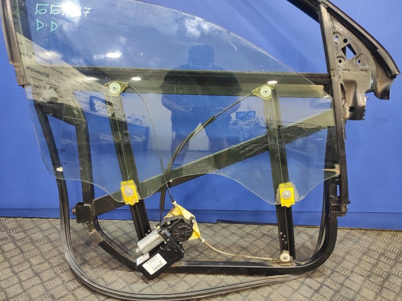 Recambio de elevalunas delantero derecho para volkswagen touareg (7l6) 2.5 tdi dpf referencia OEM IAM 7L0959702N 102237XXX 7L095