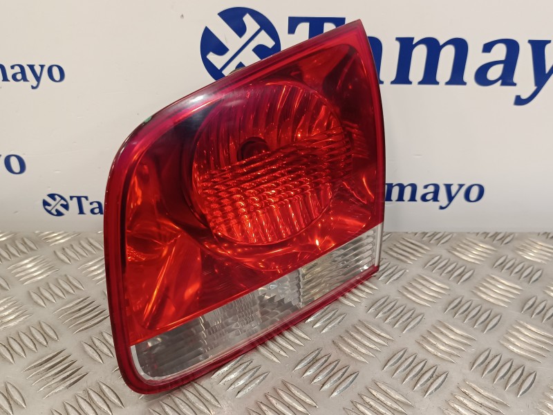 Recambio de piloto trasero derecho interior para volkswagen touareg (7la) 2.5 tdi referencia OEM IAM 7L6945260A  28268003