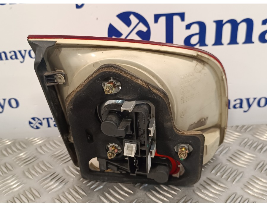 Recambio de piloto trasero derecho interior para volkswagen touareg (7la) 2.5 tdi referencia OEM IAM 7L6945260A  28268003