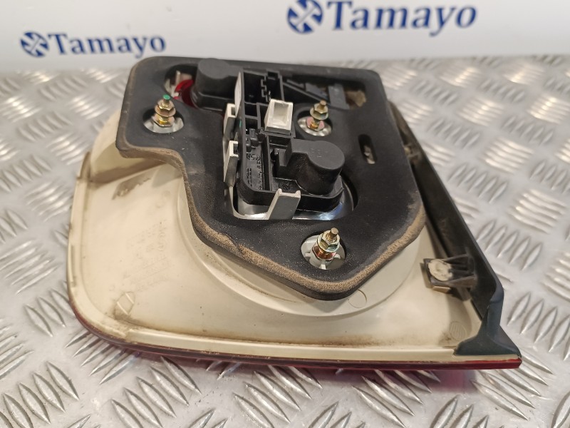 Recambio de piloto trasero derecho interior para volkswagen touareg (7la) 2.5 tdi referencia OEM IAM 7L6945260A  28268003