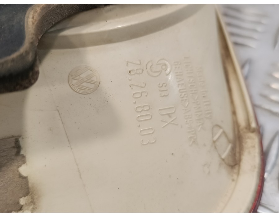 Recambio de piloto trasero derecho interior para volkswagen touareg (7la) 2.5 tdi referencia OEM IAM 7L6945260A  28268003