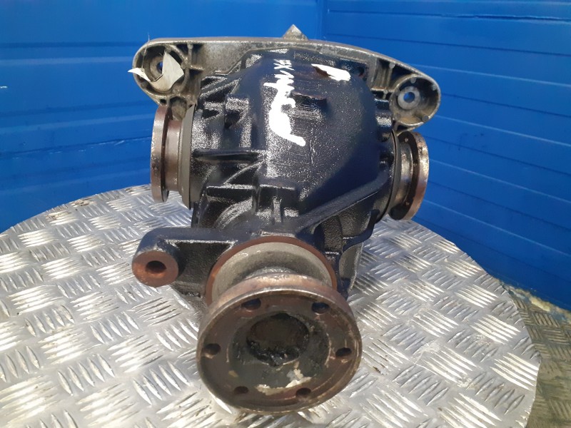 Recambio de diferencial trasero para bmw serie 5 berlina (e39) 2.5 24v cat referencia OEM IAM 1214331  BM08588G40