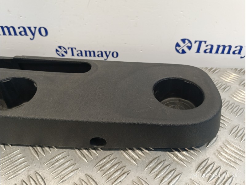 Recambio de apoyabrazos central para renault clio iv 1.5 dci diesel fap energy referencia OEM IAM 969103263R  