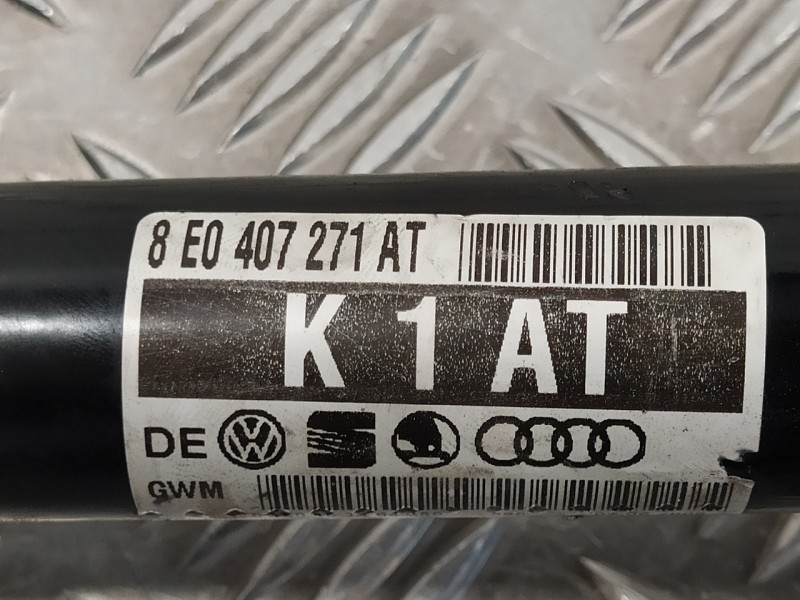 Recambio de transmision delantera izquierda para audi a4 berlina (8e) 2.0 tdi referencia OEM IAM 8E0407271AT  