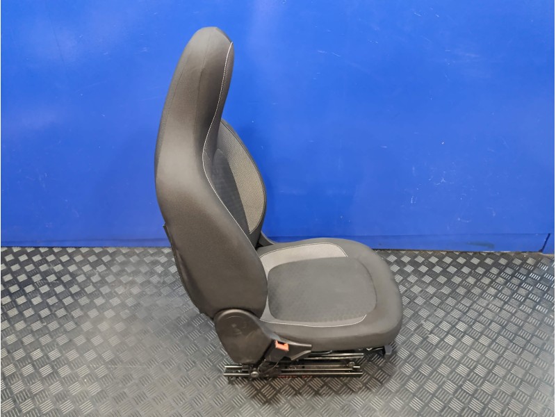 Recambio de asiento delantero izquierdo para smart forfour eq referencia OEM IAM   