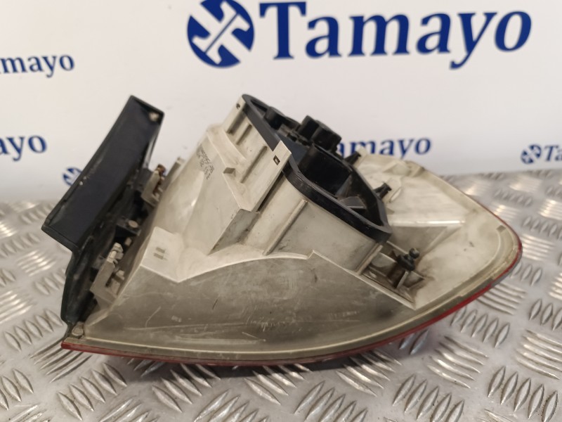 Recambio de piloto trasero izquierdo para volkswagen touareg (7la) 2.5 tdi referencia OEM IAM 7L6945095K 28259002 7L6945257
