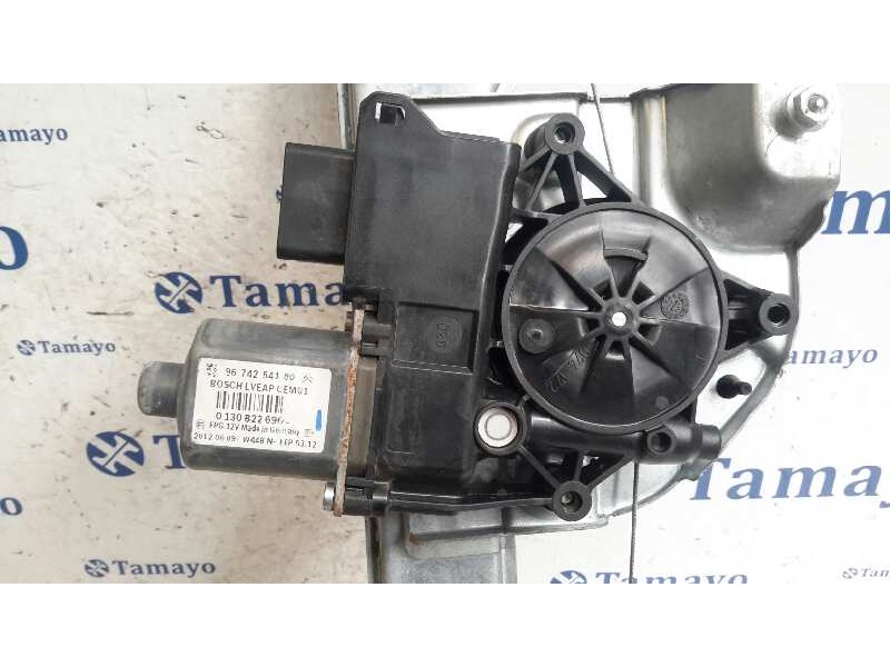 Recambio de elevalunas delantero derecho para peugeot 208 1.6 16v hdi fap referencia OEM IAM 9674254180  0130822696