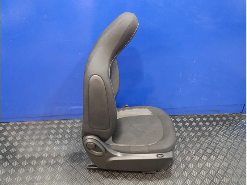 Recambio de asiento delantero derecho para smart forfour eq referencia OEM IAM   