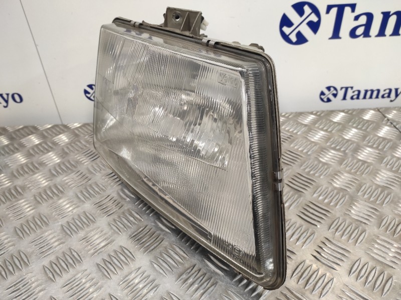 Recambio de faro derecho para mercedes-benz vito (w638) caja cerrada referencia OEM IAM   