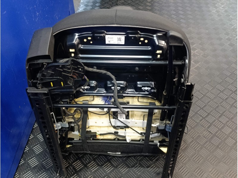 Recambio de asiento delantero derecho para smart forfour eq referencia OEM IAM   