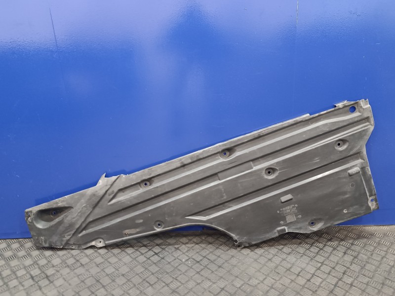 Recambio de protector para mercedes-benz clase slk (w171) roadster 1.8 cat referencia OEM IAM A1716190138  