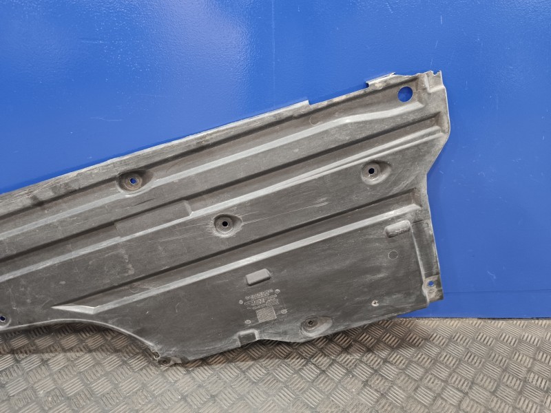Recambio de protector para mercedes-benz clase slk (w171) roadster 1.8 cat referencia OEM IAM A1716190138  