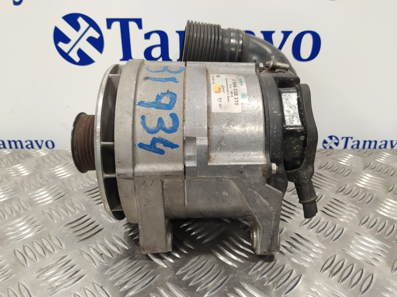 Recambio de alternador para bmw serie 5 berlina (e34) 525i (141kw) referencia OEM IAM 0986038310  0120468103