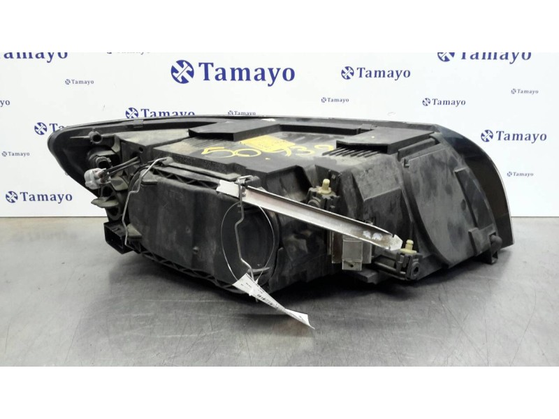 Recambio de faro izquierdo para volvo s40 berlina 2.4 cat referencia OEM IAM 30698636  0301198201