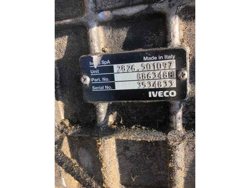 Recambio de caja cambios para iveco 35.10 2.8d referencia OEM IAM 8863488 2826501097 3534833