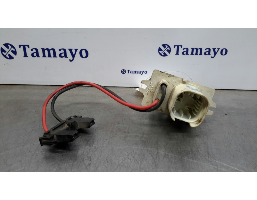 Recambio de resistencia calefaccion para renault clio i fase i+ii (b/c57) 1.2 referencia OEM IAM 833745N  