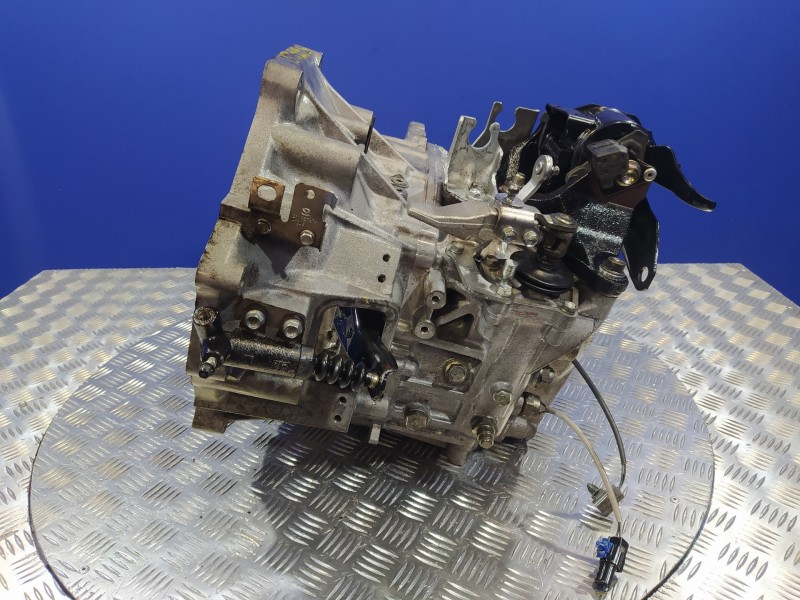 Recambio de caja cambios para mazda 6 lim. (gh) 2.0 turbodiesel cat referencia OEM IAM RF  