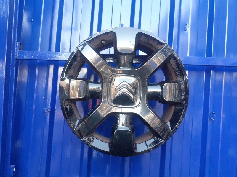 Recambio de llanta para citroën c4 cactus 1.6 e-hdi fap referencia OEM IAM 9800494077  