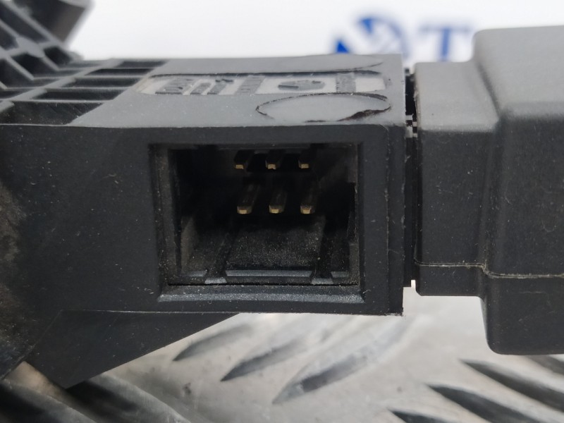 Recambio de anillo airbag para renault laguna ii (bg0) 2.0 referencia OEM IAM 8200002460  34447601AR