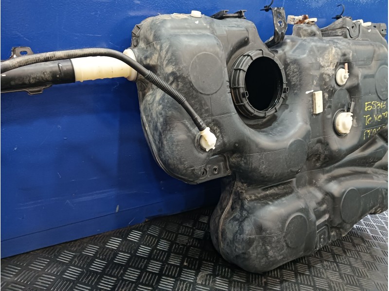 Recambio de deposito combustible para toyota proace referencia OEM IAM 9811260780  