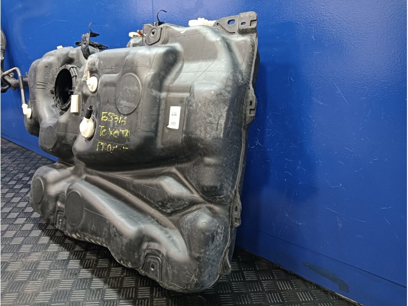 Recambio de deposito combustible para toyota proace referencia OEM IAM 9811260780  