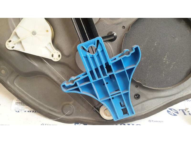 Recambio de elevalunas trasero derecho para volkswagen bora berlina (1j2) 1.9 tdi referencia OEM IAM 1C0959812A  